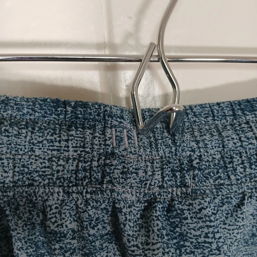 Lululemon Athletic Gym Shorts‎ Mens XL 9